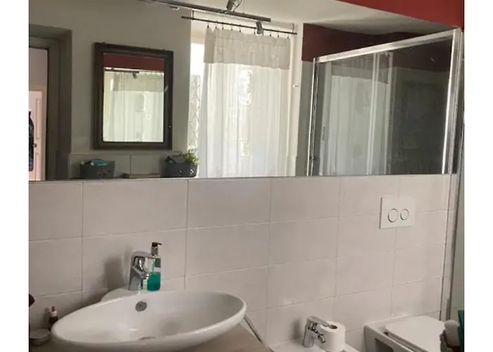 Pensionat La Perla Del Lago *